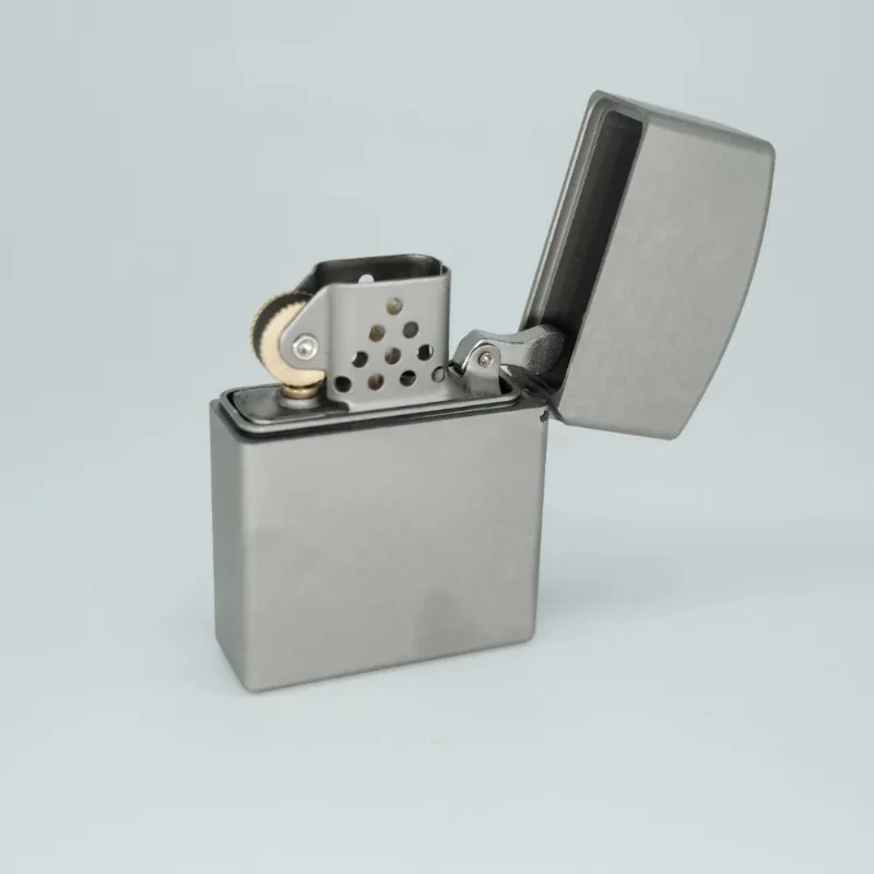Зажигалка Zorro New из титанов – обзор и цена Lighter Insert Zippo