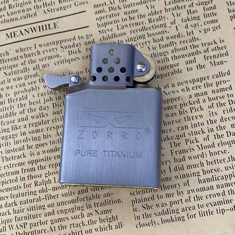 ZORRO 2026, новая вставка для  – обзор и цена Lighter Insert Zippo