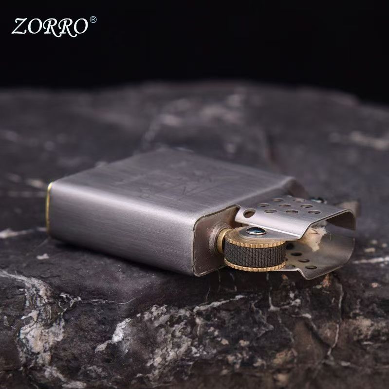 Титановый вкладыш ZORRO, герме – обзор и цена Lighter Insert Zippo